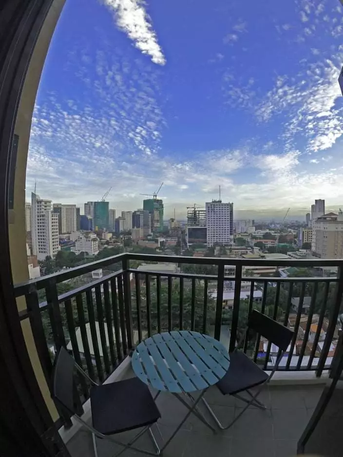 FOR SALE 2BR condo unit in AZALEA PLACE  - photo 5