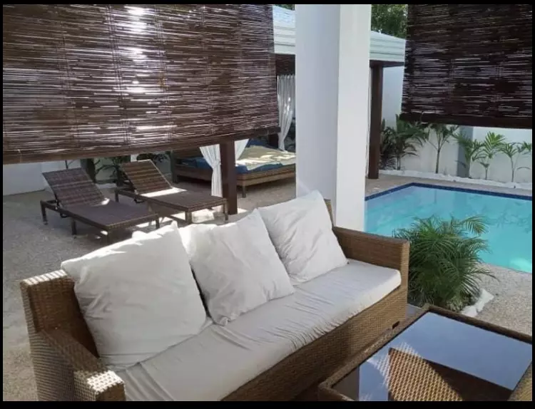 House and Lot with Swimming Pool - photo 3