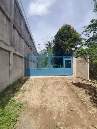 Open photo 22 of 23 — LOT WITH UNFINISH BUILDING 