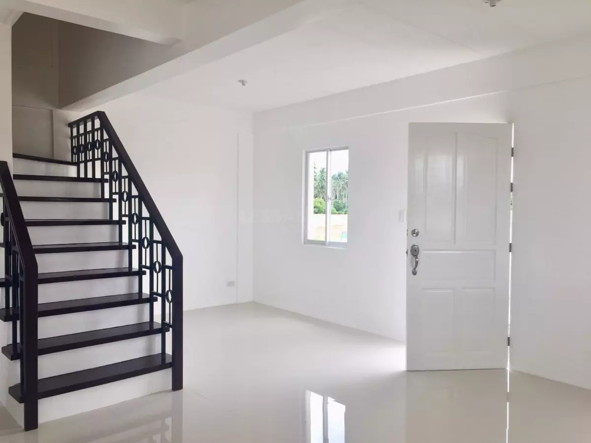 CAMELLA - LESSANDRA PILI CAM SUR — House and Lot in Pili, Camarines Sur, Philippines — Photo 5