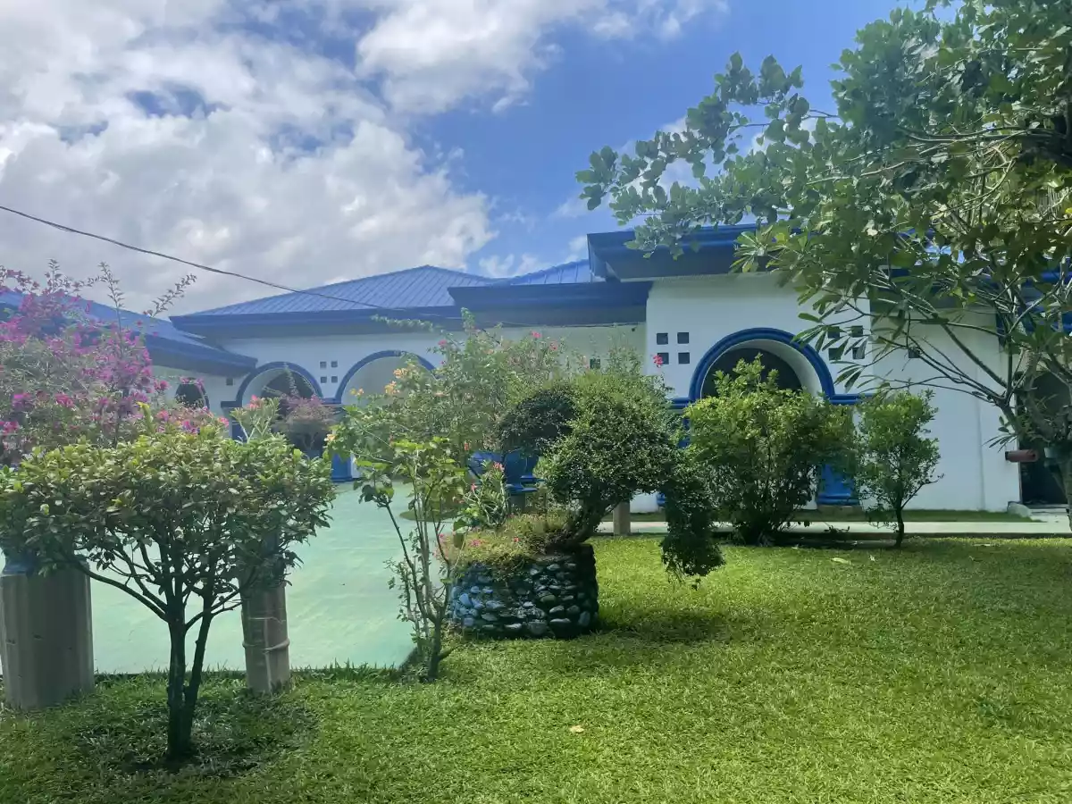 Open photo 14 of 17 — RUSH FOR SALE HOUSE & LOT
