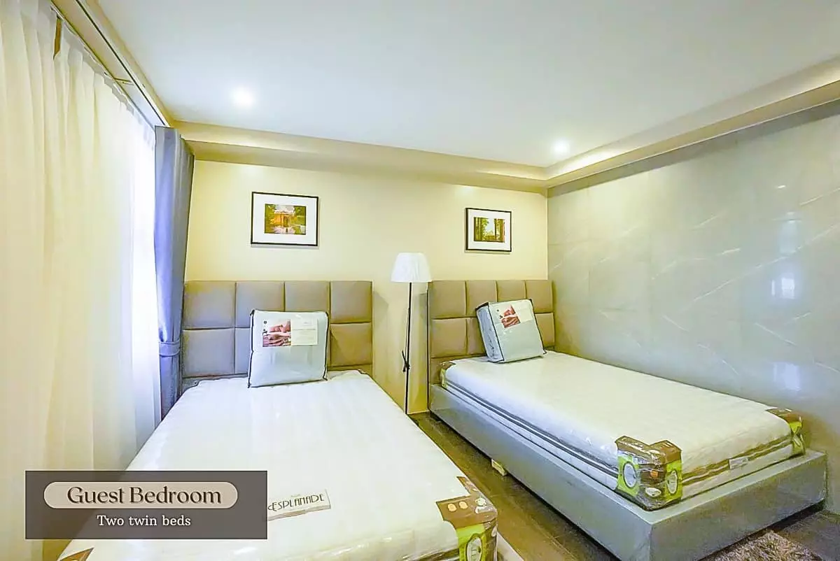 Open photo 14 of 22 — Brand New Mansion Hotel-like