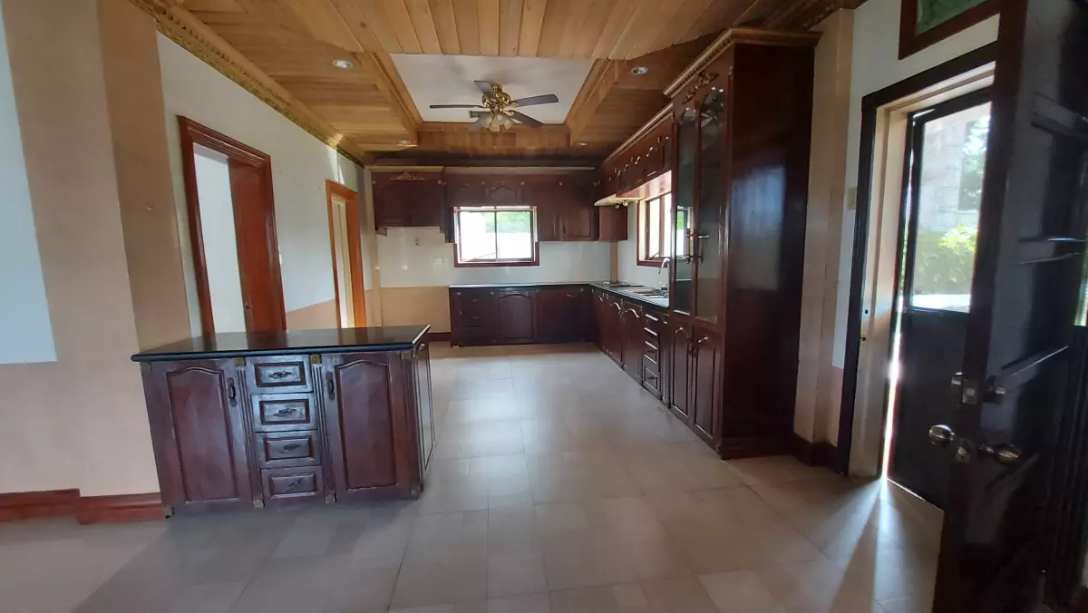 Rush house and lot for sale — House and Lot in Cebu, Philippines — Photo 5