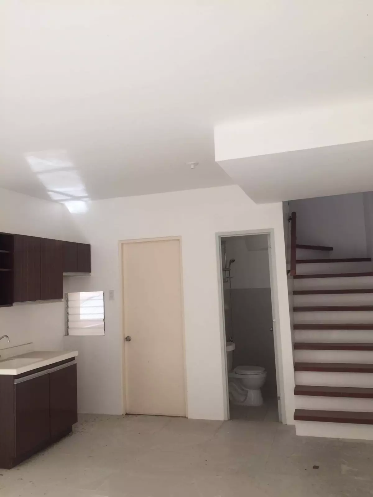 For Assume — Townhouse in Cebu, Philippines — Photo 3