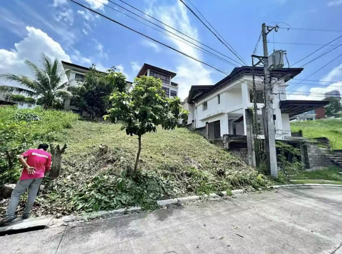 Lot For Sale in Kishanta Talisay - photo 4