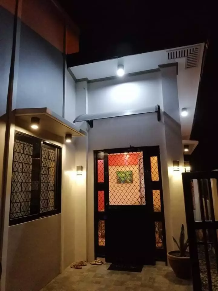 Open photo 15 of 22 — HOUSE & LOT - FOR RENT