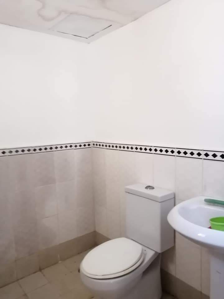 SEMI-FURNISHED 3 BEDROOM HOUSE FOR RENT - photo 4