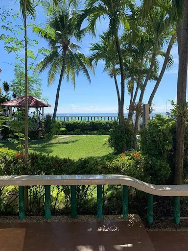 Open photo 12 of 21 — BEACH HOUSE FOR SALE