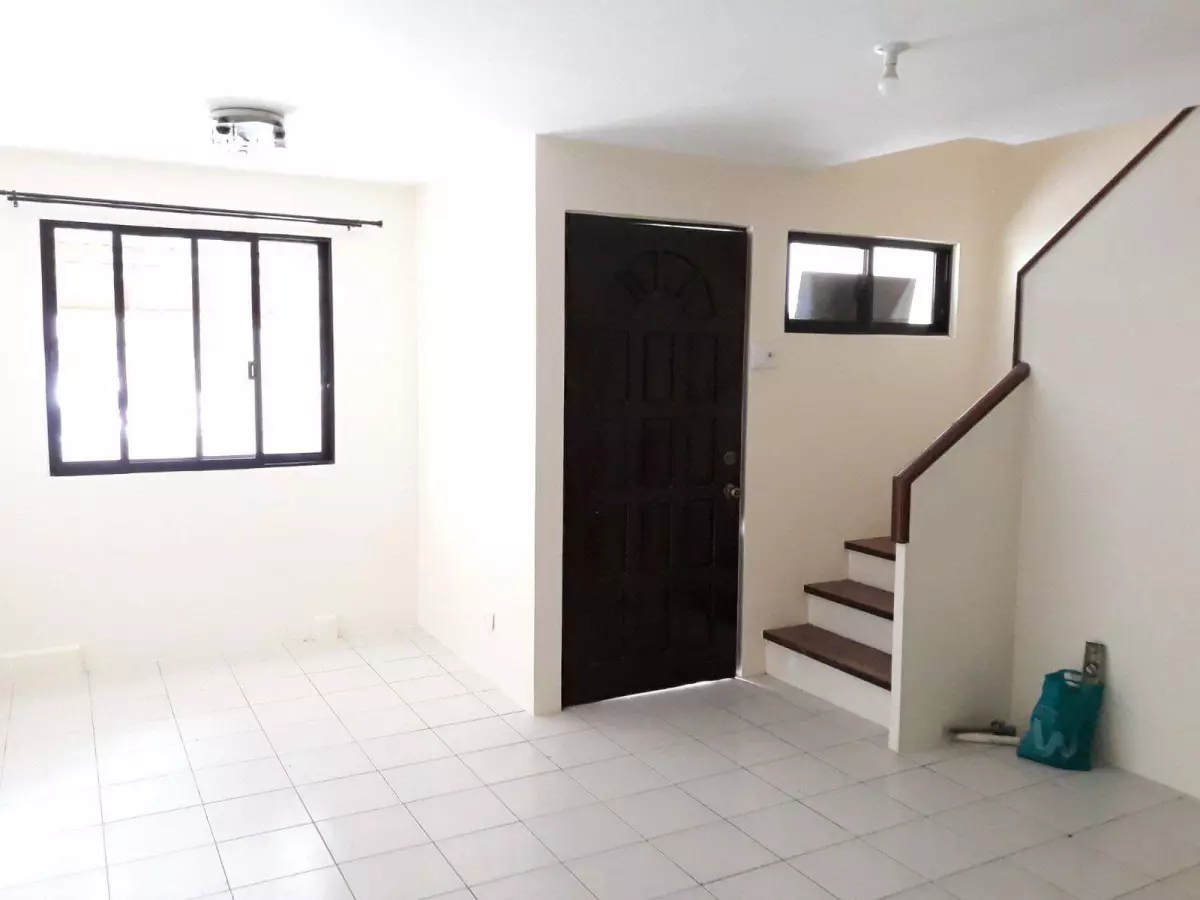 Townhouse for Sale in Talisay - photo 7