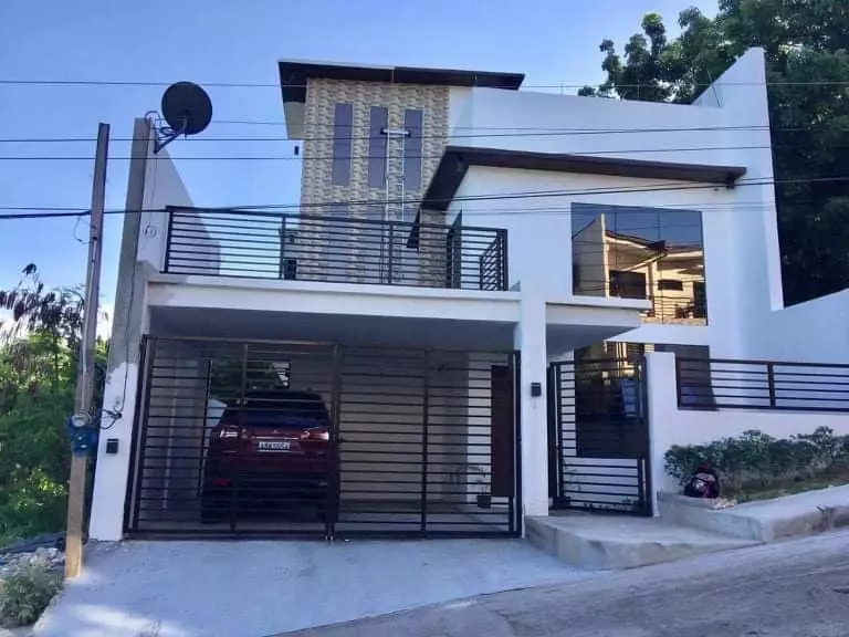 House and Lot - photo 3