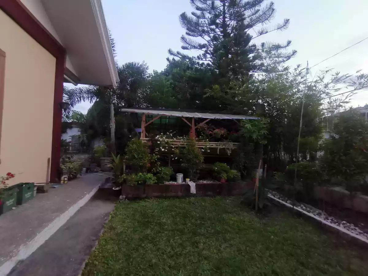 715sqm Six Bedroom House and Lot.  - photo 7