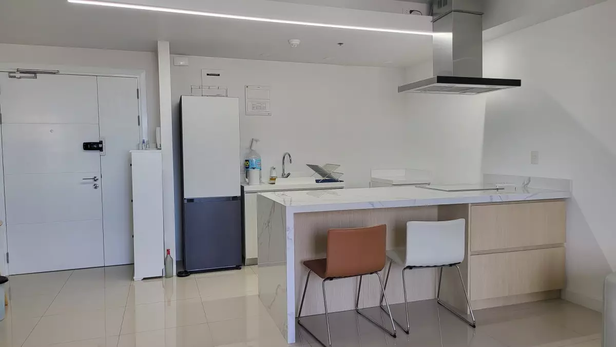 For sale 1 Bedroom unit in The Alcoves Ayala Cebu City — 1 Bedroom in Luzon Avenue, Cebu City, Cebu — Photo 6