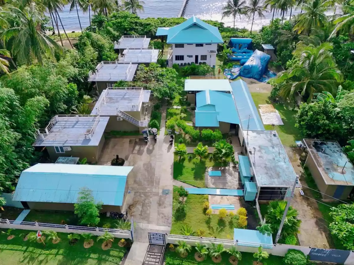 FOR SALE: BEACHFRONT RESORT IN SIARGAO@165M PHP — Beach House / Resort in General Luna, Surigao del Norte, Philippines — Photo 4