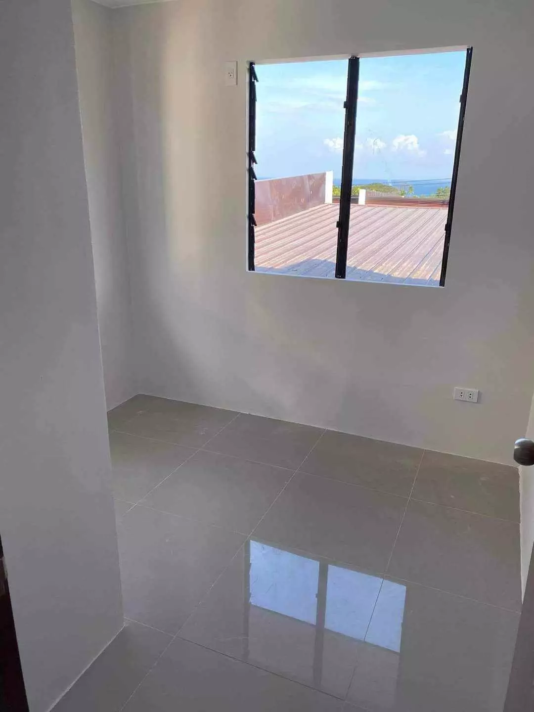 CASA MIRA SOUTH — Townhouse in Cebu, Philippines — Photo 5