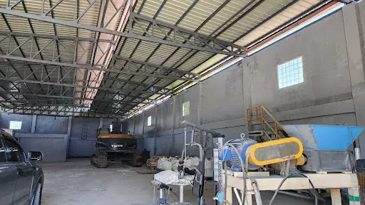 Open photo 35 of 37 — Commercial and 2 Storey Residential with warehouse and office inside the property for Sale.