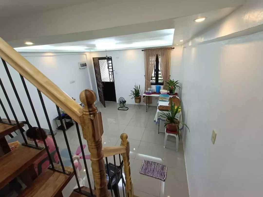 House & Lot for Rent at La Aldea — House and Lot in Lapu-Lapu City, Cebu, Philippines — Photo 4