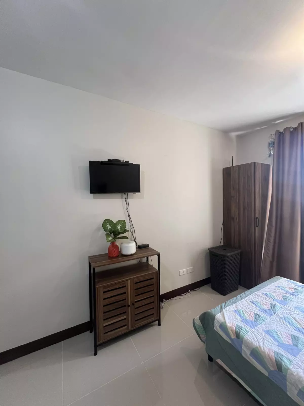 For Rent Studio Unit in Seakyung - photo 2
