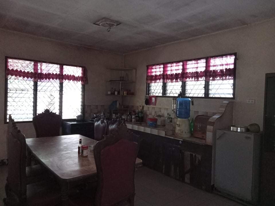 ONE STOREY OLD HOUSE FOR SALE  - photo 6