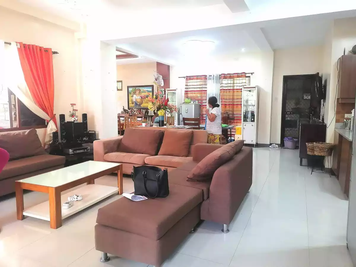 House and Lot for Sale - photo 6