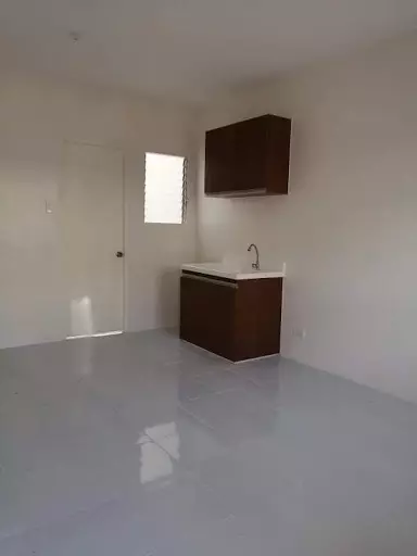 Garden bloom phase 1 minglanilla for rent — Townhouse in Cebu, Philippines — Photo 3