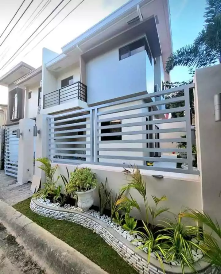 House and Lot for Sale - photo 2