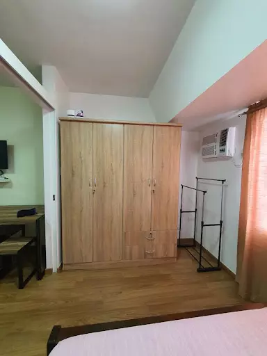 Open photo 13 of 13 — 1-Bedroom Unit at The Rise Makati