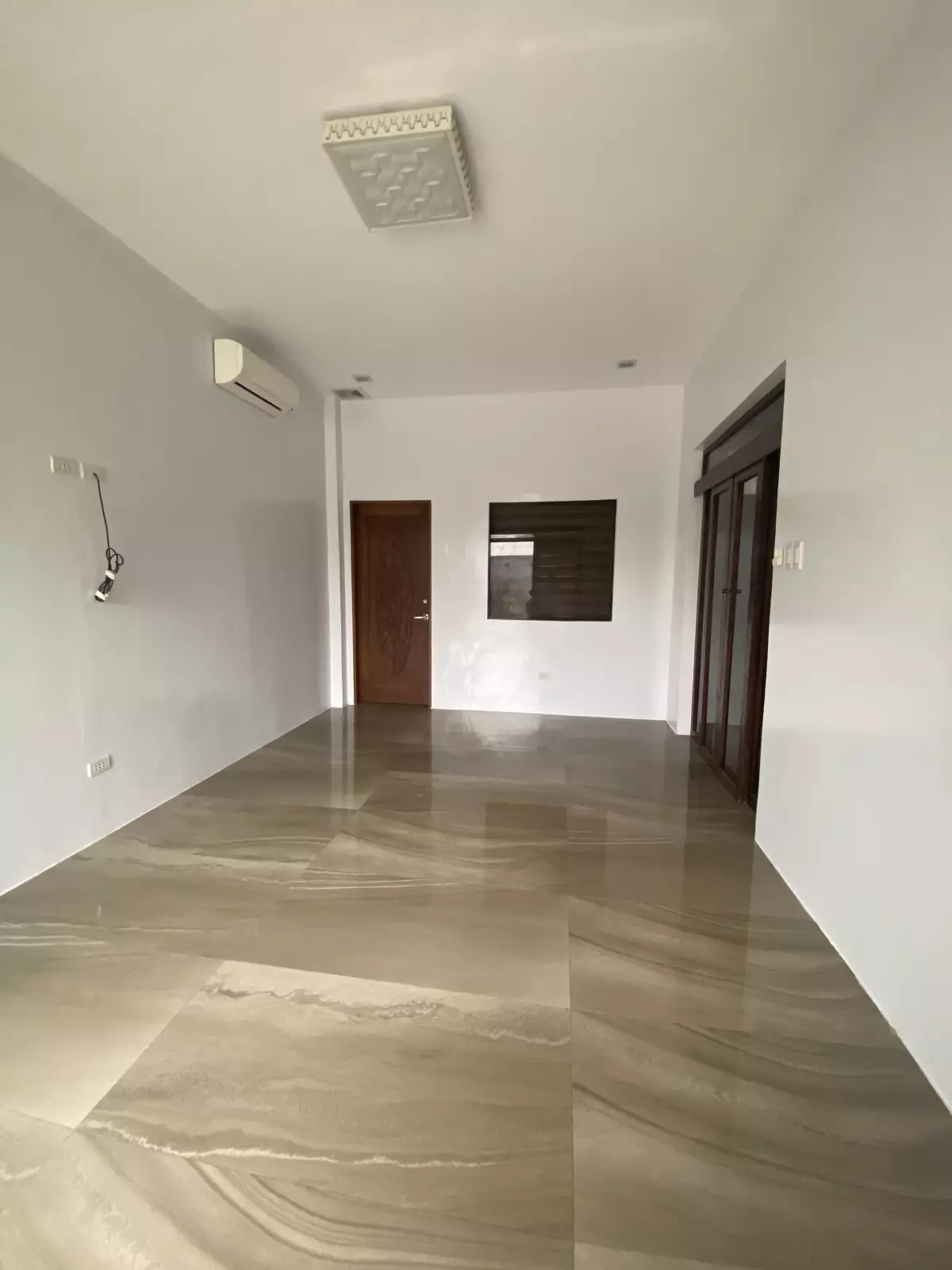 OFFICE SPACE FOR RENT — Office in General Santos City, South Cotabato, Philippines — Photo 4