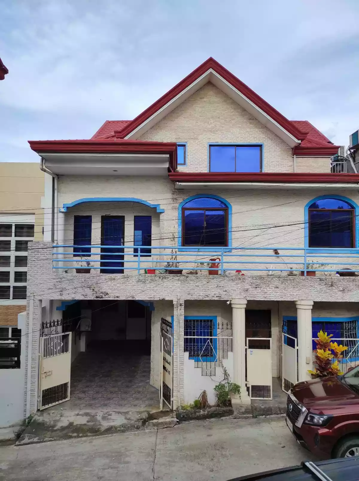 BIG HOUSE FOR RENT IN LA BUENA VIDA, GRAN EUROPA, UPTOWN CDO. - photo 2