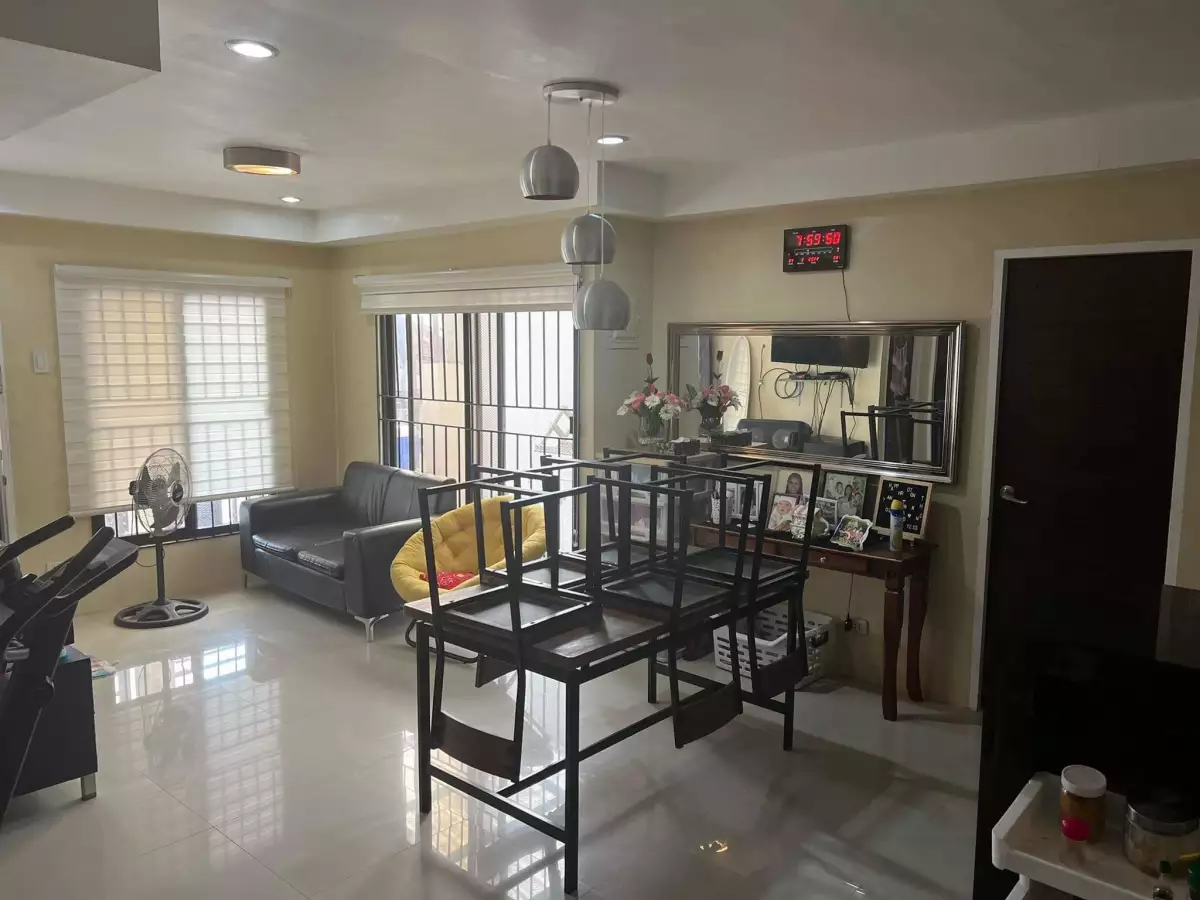 House and Lot Fully furnished - photo 3