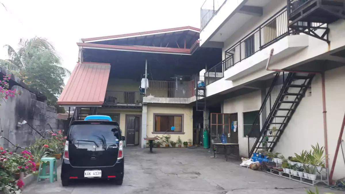 Commercial bldg for Sale - photo 2