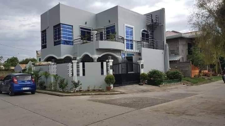Fully Furnished House and Lot inside Subdivision - photo 4