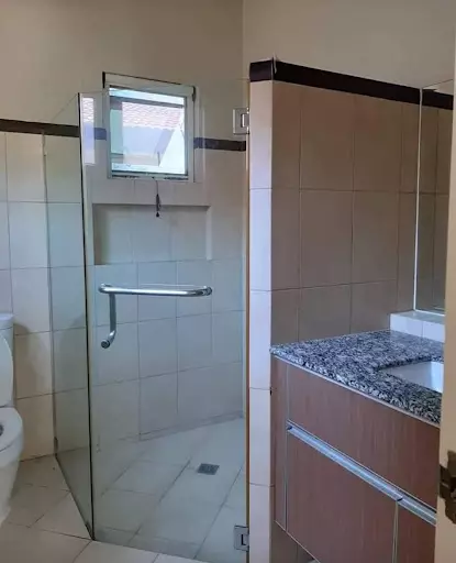 House for Sale in Maria Luisa Banilad — House and Lot in Philippines — Photo 4