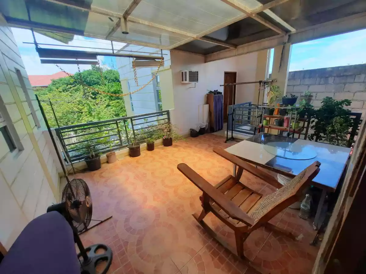 Malued Family Compound House Lot For Sale Dagupan Pangasinan — House and Lot in Dagupan, Pangasinan, Philippines — Photo 5