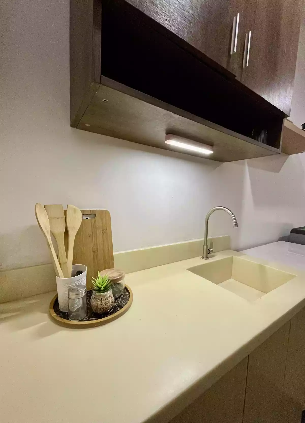 Bayanihan Flats Mactan Condo Studio unit for Rent — Studio in Pajac-Maribago Road, Maribago, Lapu-Lapu City — Photo 5