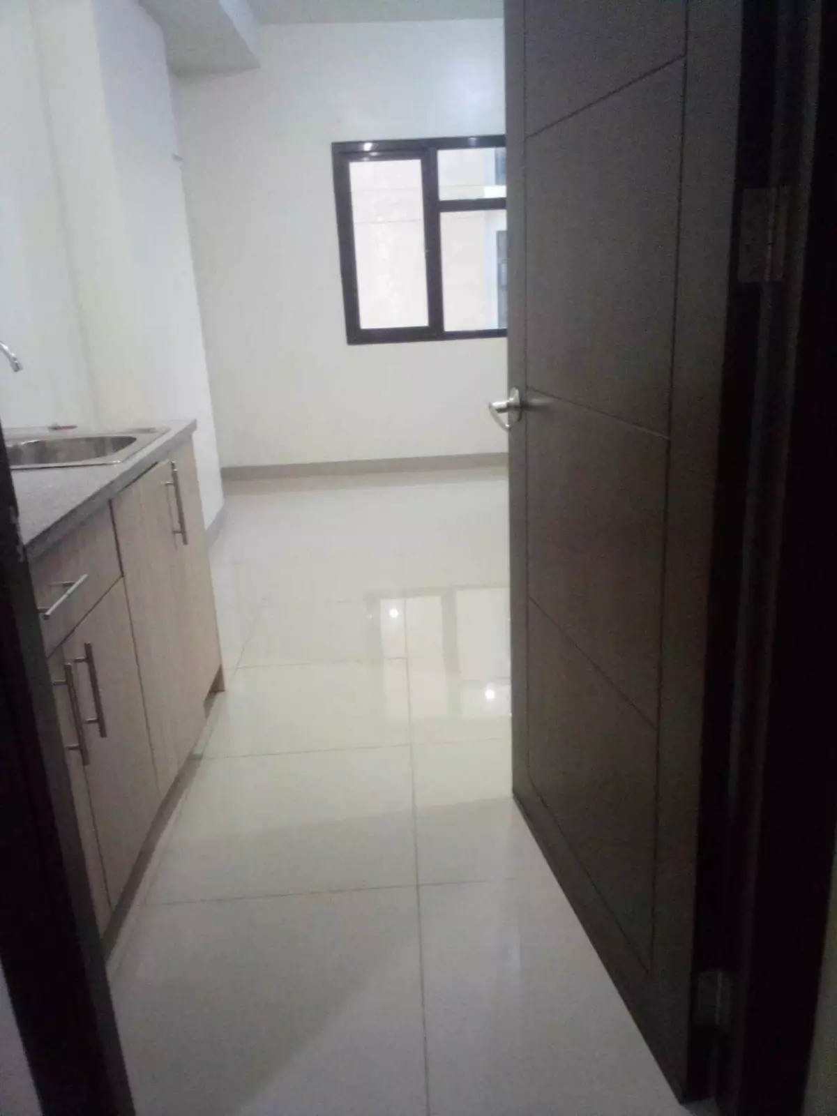 FINISH STUDIO UNIT FOR ASSUME — Studio in Labangon, Cebu City — Photo 7