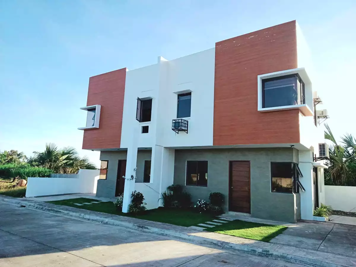 For Assume Duplex House in Liloan save as much as 500k from current price — House and Lot in Bajac Road, Liloan, Cebu — Photo 2