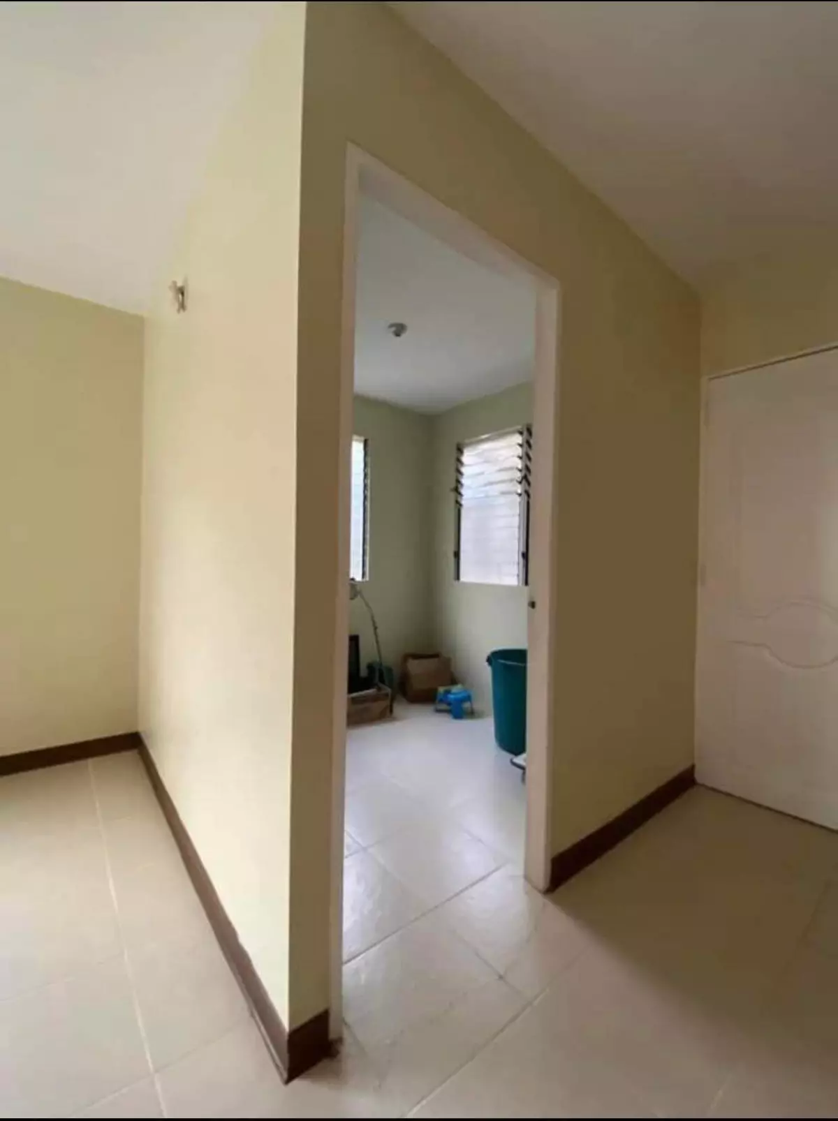 Open photo 13 of 14 — Townhouse For Sale