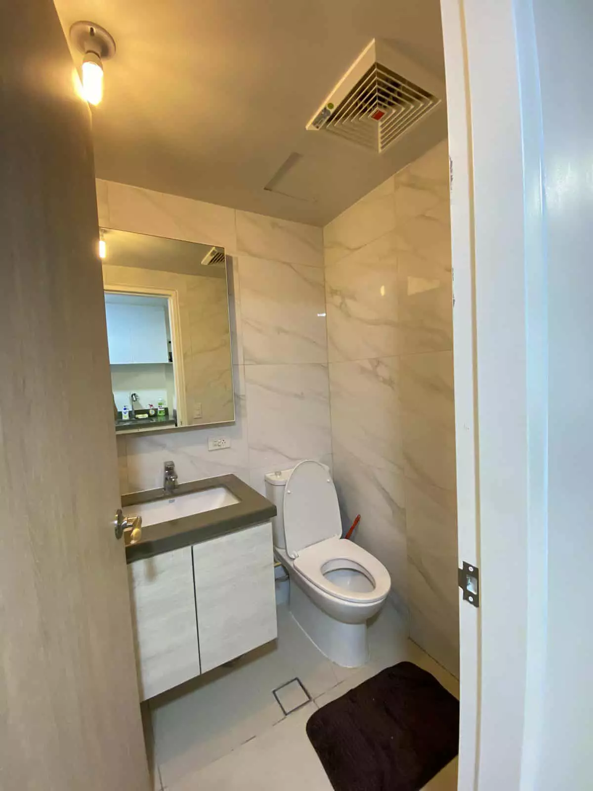 Open photo 21 of 22 — HIGH END STUDIO UNIT CONDOMINIUM
