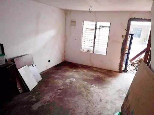 2-Storey Bare Townhouse — Townhouse in Baywalk Deca Phase1, Shark St, Talisay — Photo 5