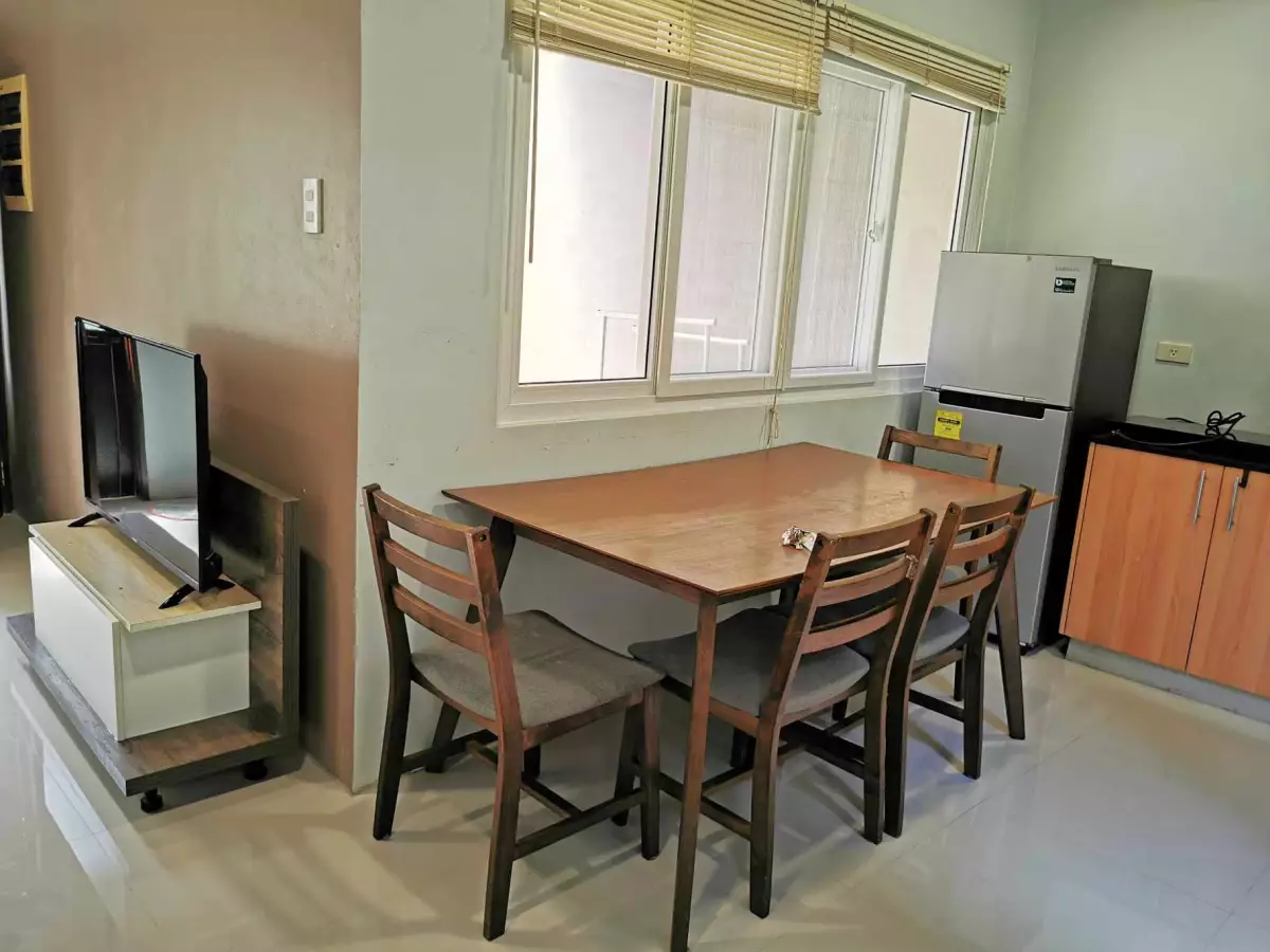 Open photo 11 of 31 — Fully Furnished Townhouse inside Subdivision near Mactan Newtown for Sale