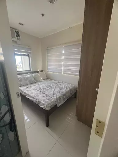 Midpoint Residences