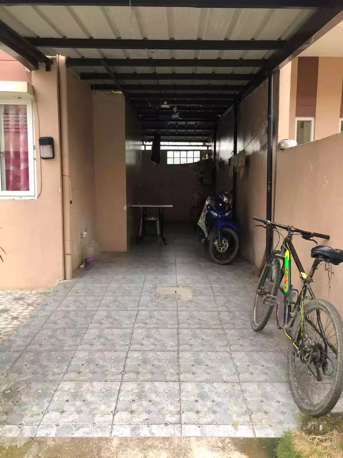 Single Detached House & Lot