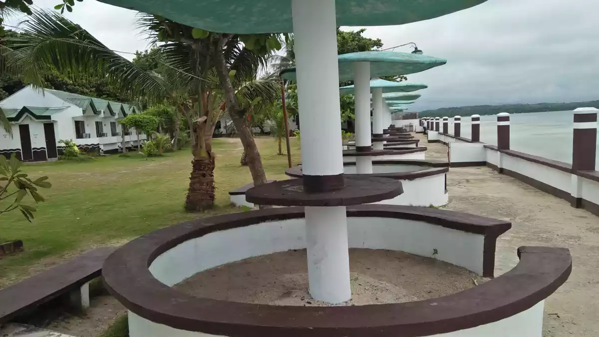 Beach Resort in San Remegio — Beach House / Resort — Photo 2