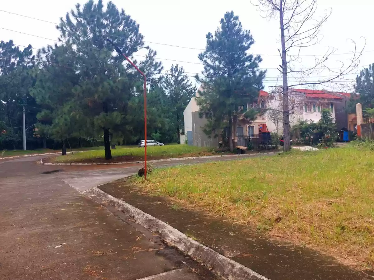 Corner Lot in Camella Mandalagan — Residential Lot in Bacolod, Negros Occidental, Philippines — Photo 4