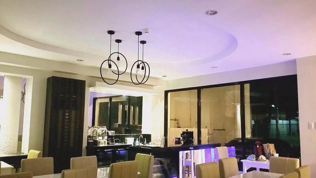 Open photo 17 of 20 — Fully Operational 3-Floor HOTEL Profitable in Downtown Davao City