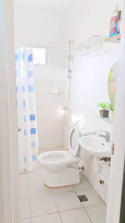 HOUSE & LOT FOR SALE - photo 3