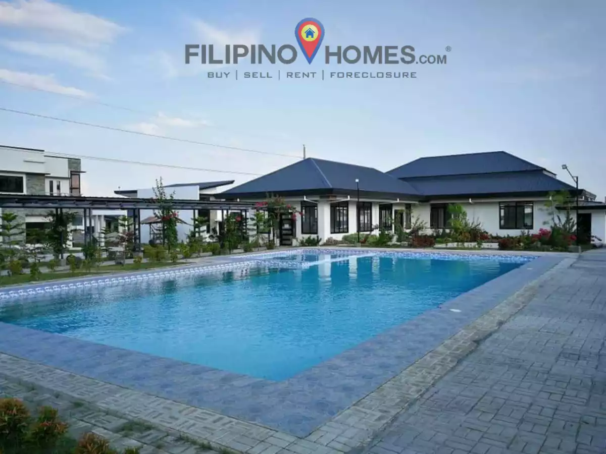 Carlo Unit at Windsor Heights - photo 2