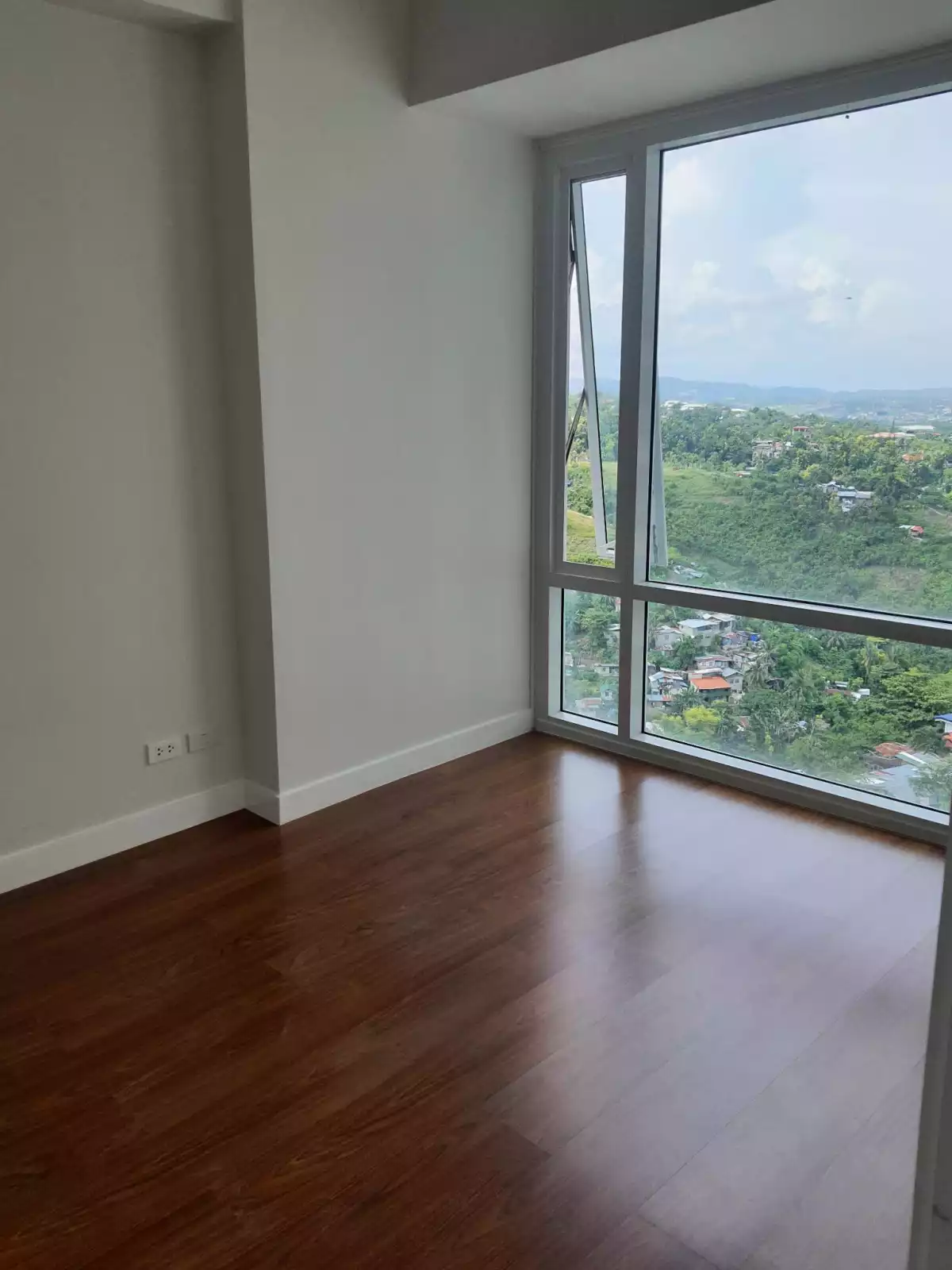 TOWER 1BR marco Polo for sale - photo 5