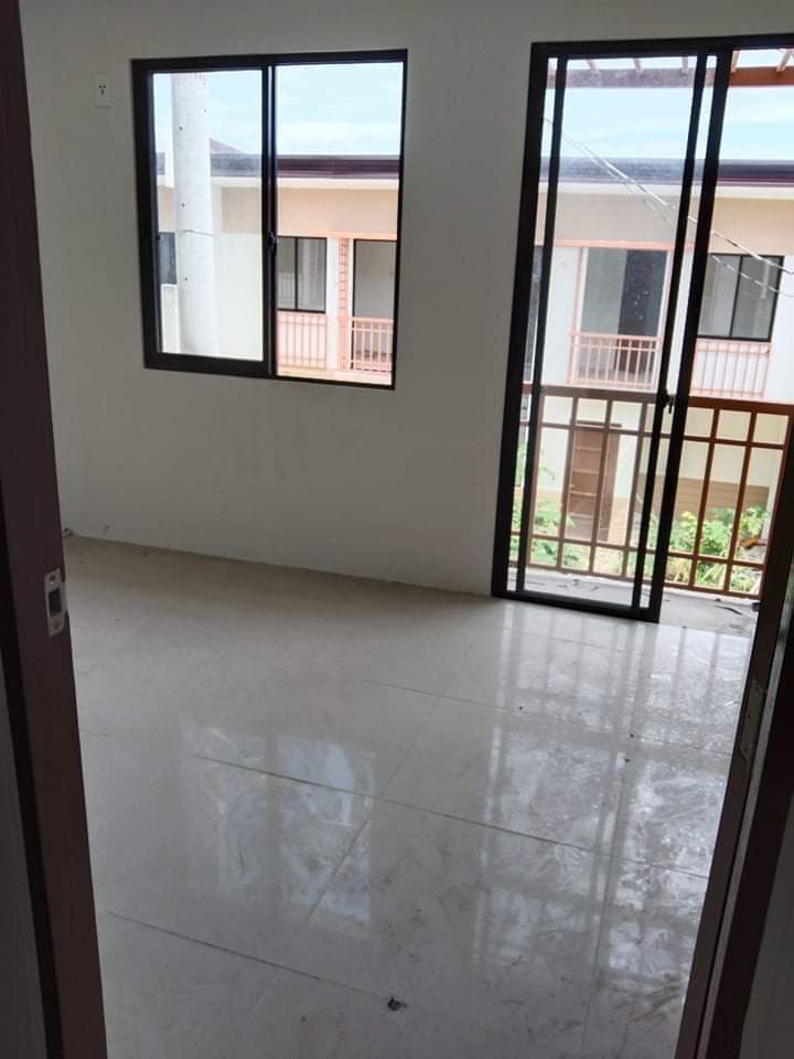 FOR ASSUME CASAMIRA SOUTH NAGA CEBU - photo 3