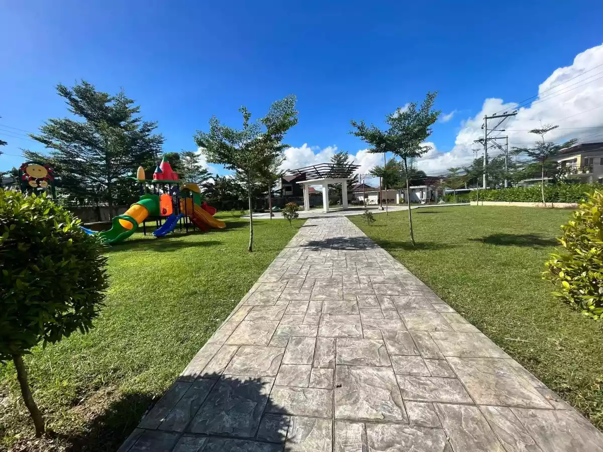 For Sale 4BR Liloan Cebu - photo 3